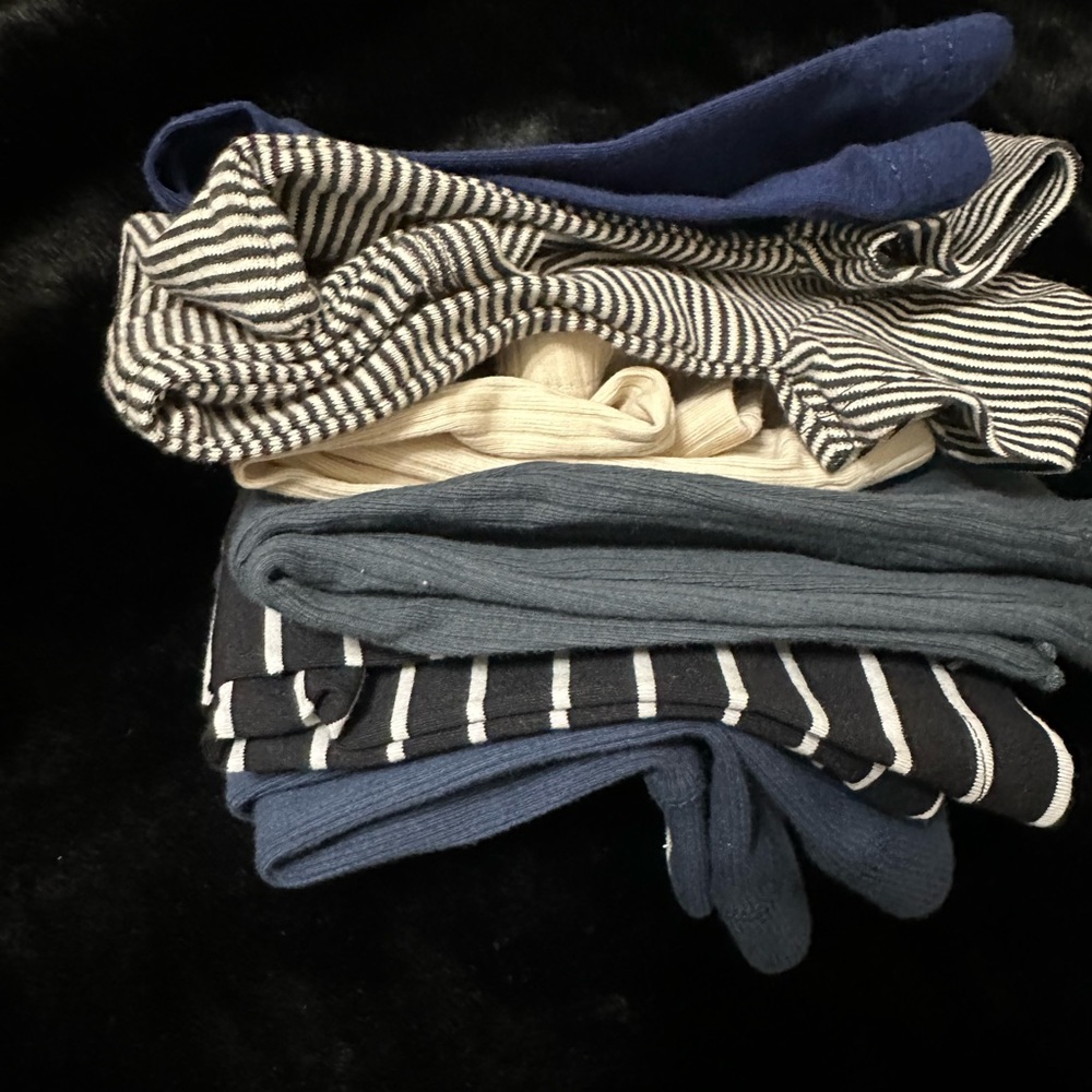 6 piece mix and match baby clothes bundle